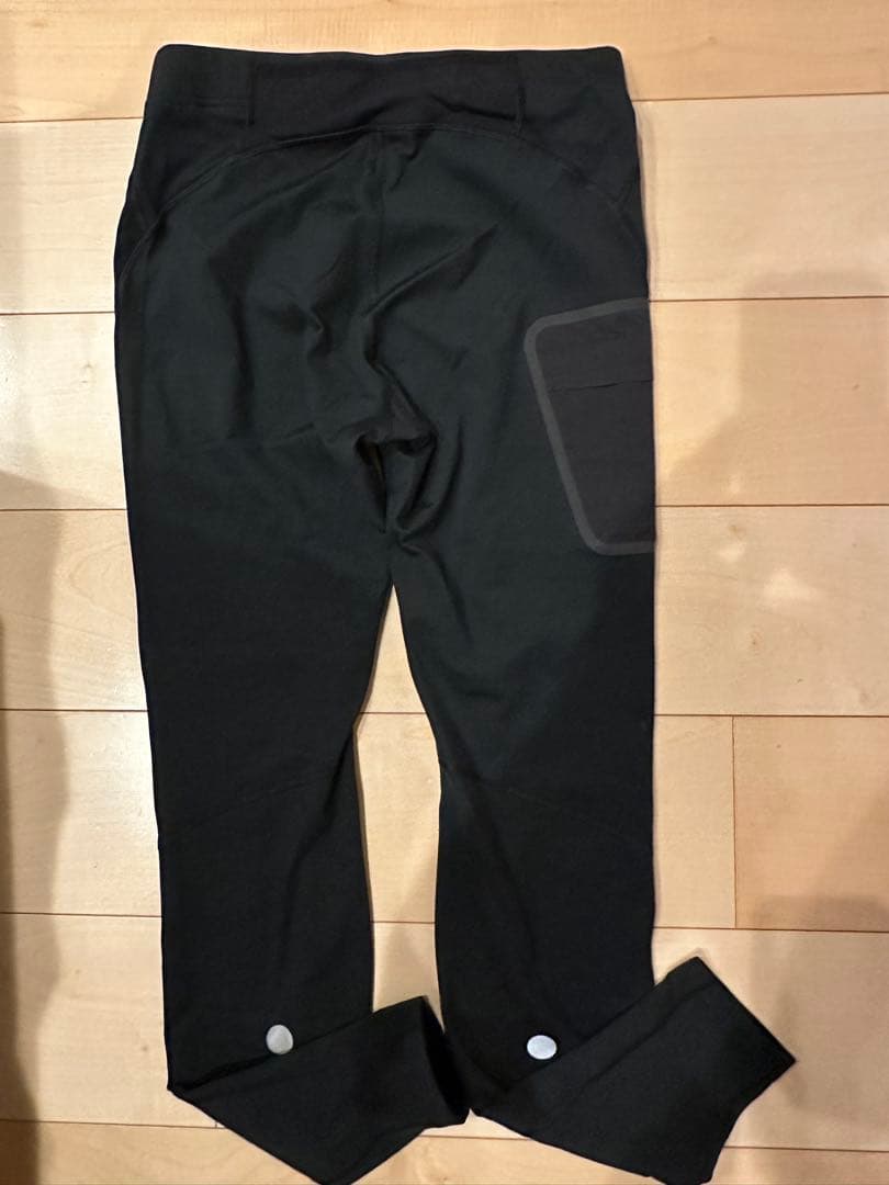 ASICS ROADランニングウィンタータイツ Mサイズ 2011D089