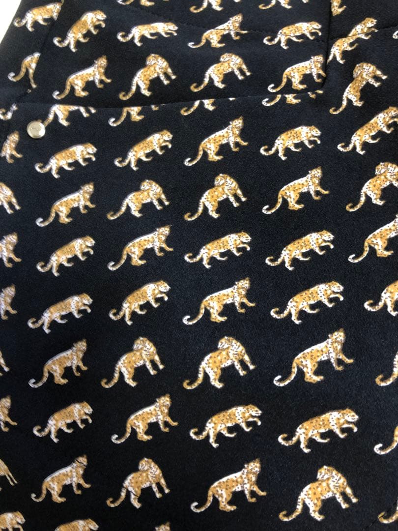 【美品】RLX GOLF レオパード柄 ストレッチパンツ 女性 ブラック