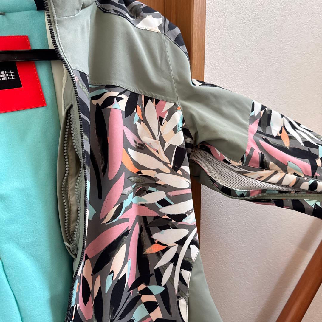 O'NEILL スノーボードウェア ジャケット パンツ セット L