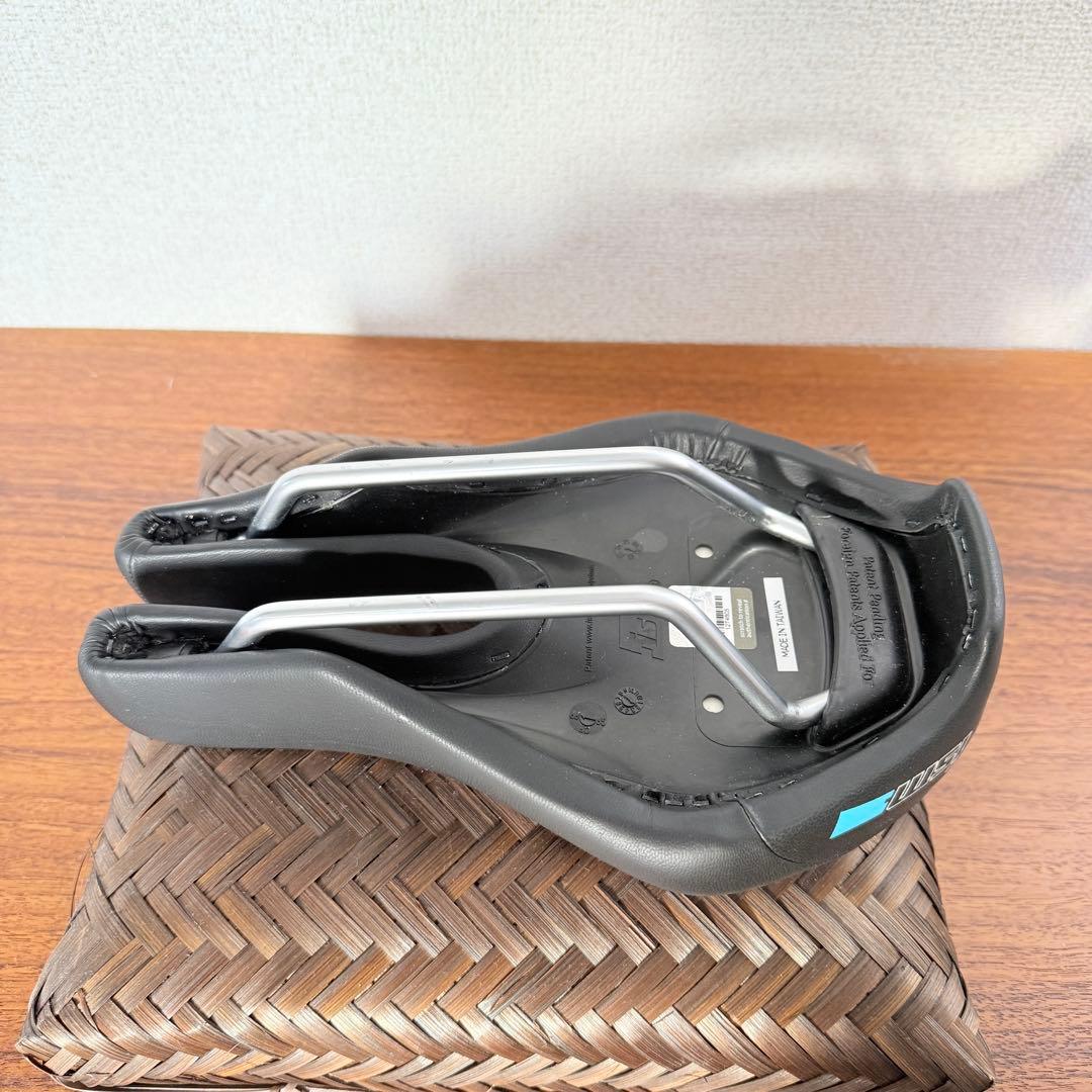 ISM PR3.0 (TYPHOON) サドル