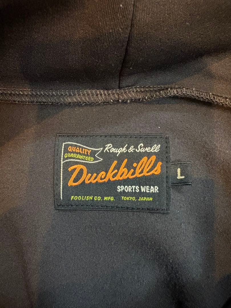 ラフアンドスウェル パーカー