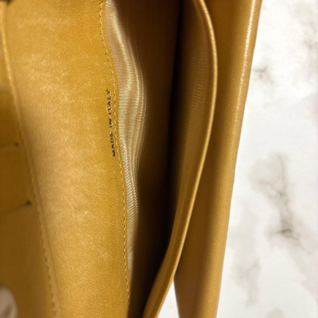 CHANEL エンボス加工 アイコンライン 長財布 ベージュ イエロー