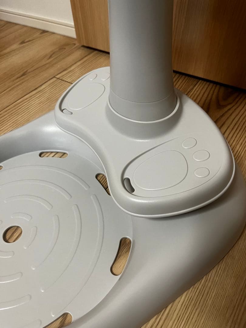 poled ハグベアー hugbear ステッパー付き 滑り止めベビーバス用品