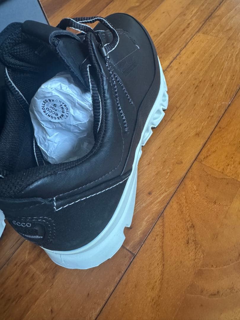 ecco MULTIVENT M ブラック 40