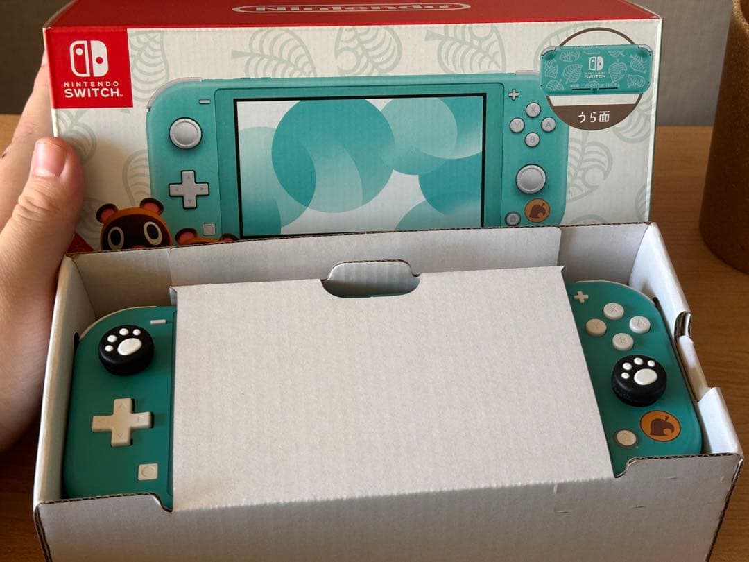 Nintendo Switch Lite まめきち＆つぶきちアロハ柄