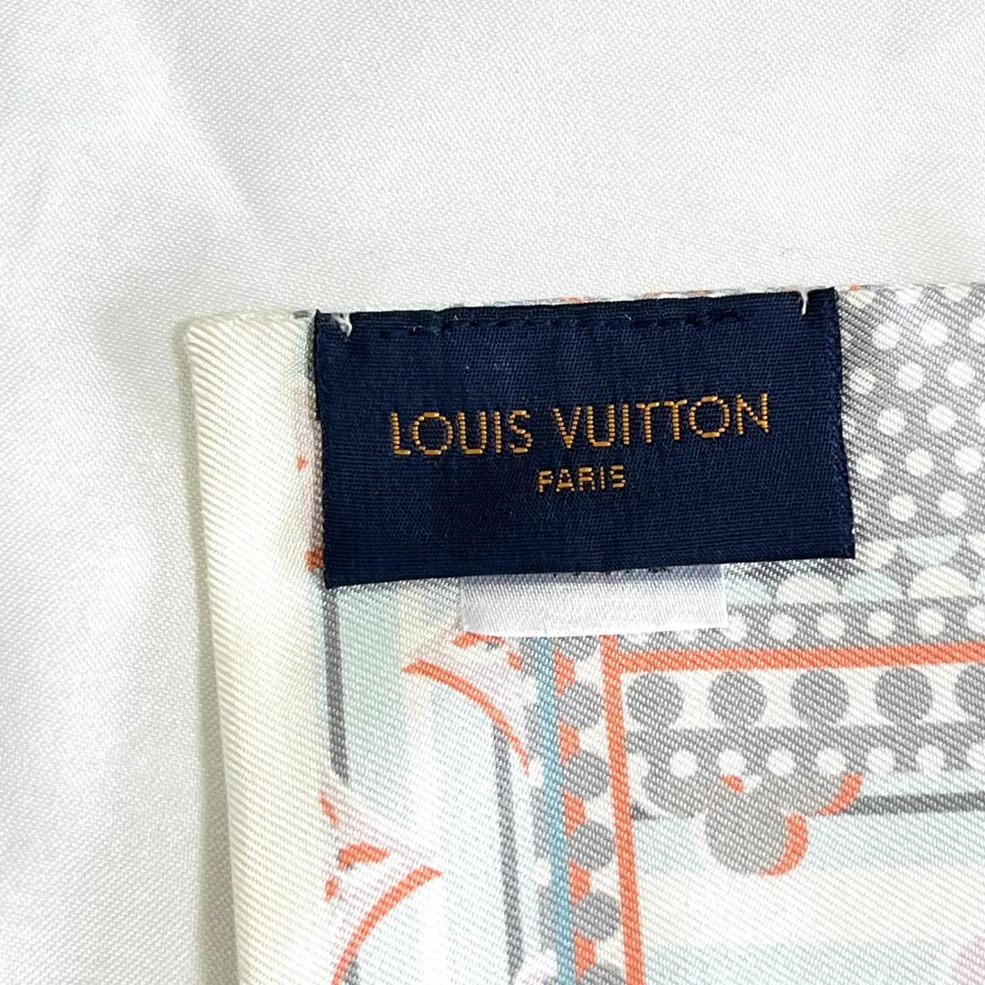 《美品》LOUIS VUITTON　ルイヴィトン　モノグラム　スカーフ