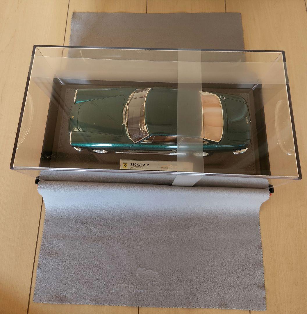 BBR 1/18スケール フェラーリ 330GT 2+2 Enzo