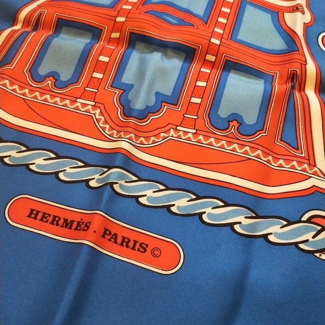 HERMÈS 　シルクスカーフ　 青・赤