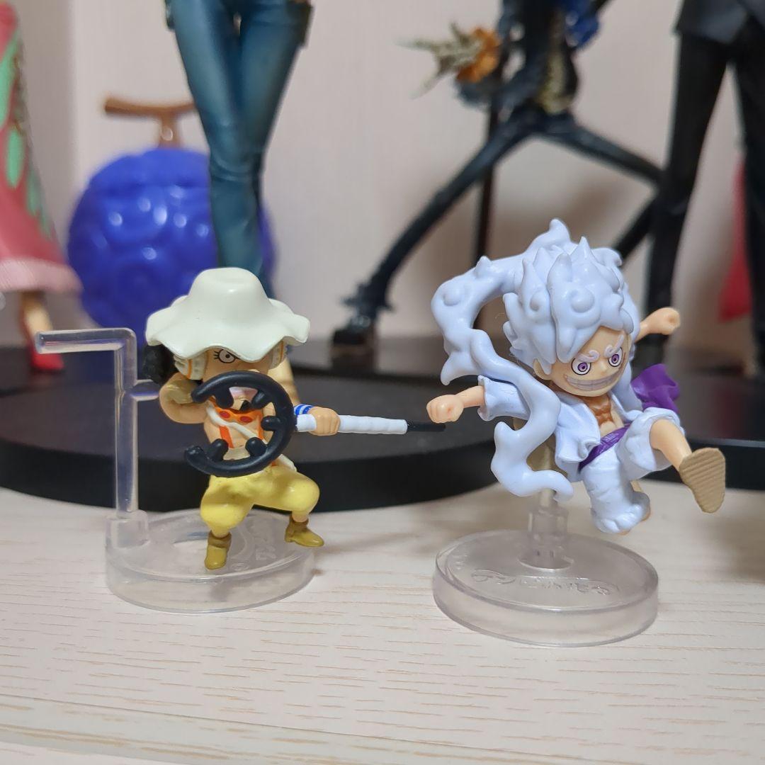 ワンピース フィギュアセット　麦わらの一味その他色々