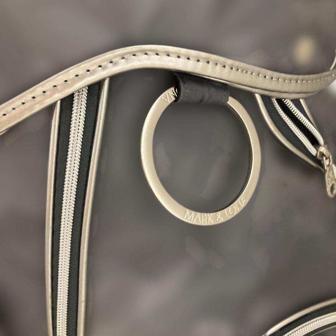 マークアンドロナ　キャディバッグ　9.5インチ　シルバー(お値引き交渉可能)