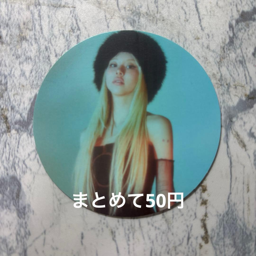 TWICE チェヨン READY TO BE ステッカー - メルカリ