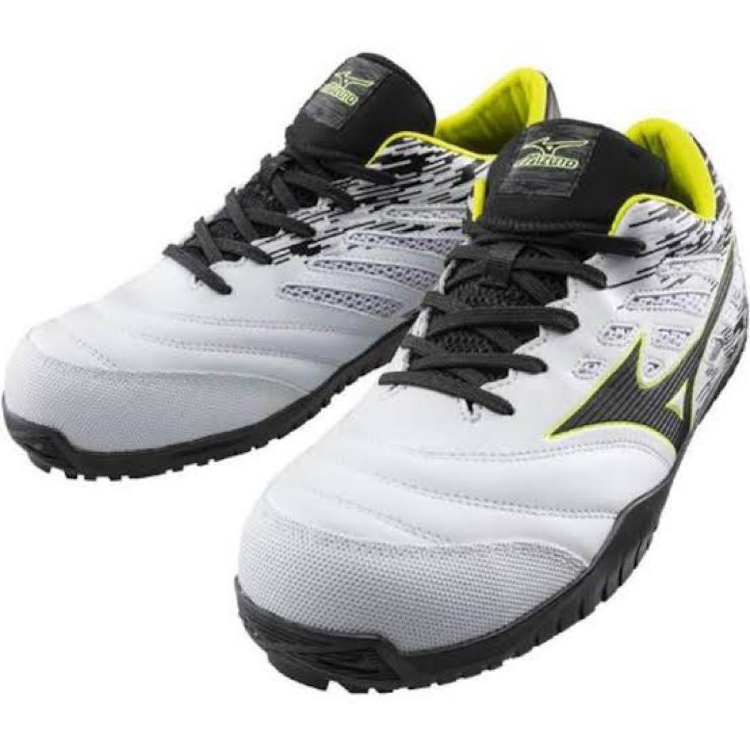 新品未使用　ミズノ　安全靴　プロスニーカー　オールマイティ　TD11L