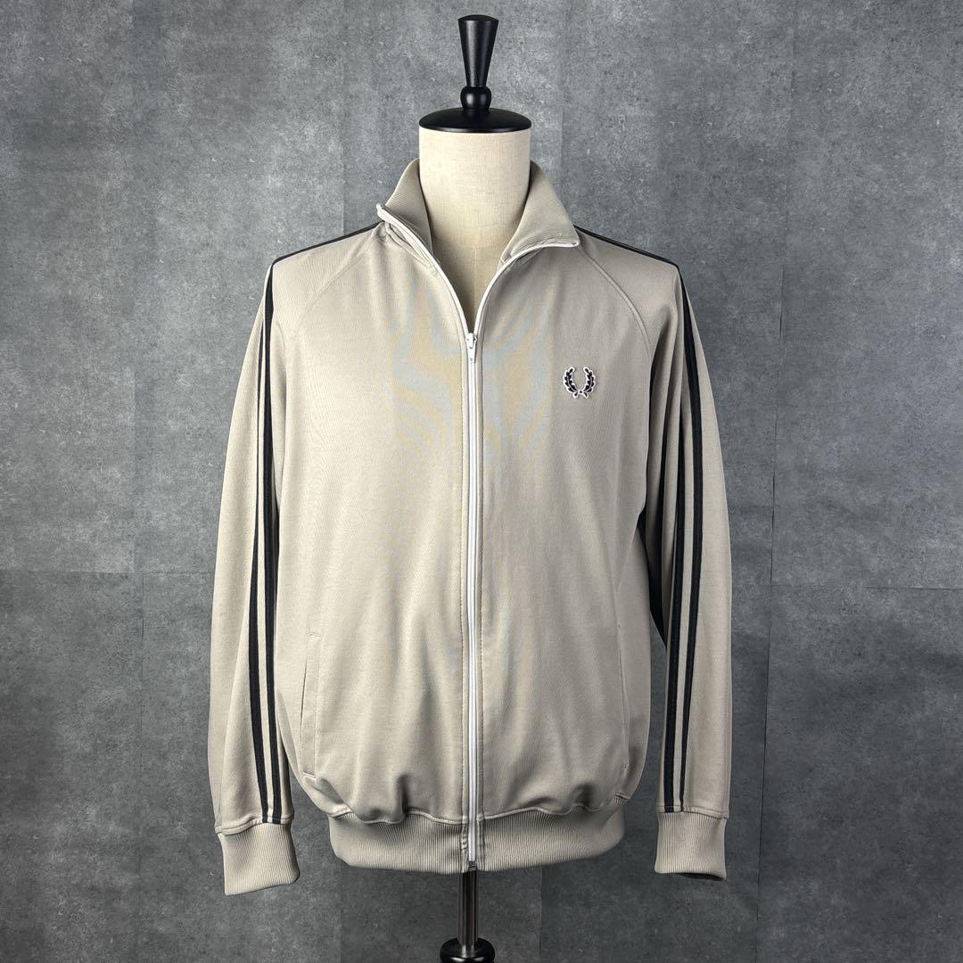 ちくり様 FRED PERRY フレッドペリー トラックジャケット ポルトガル製