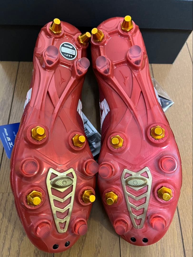 ミズノ モレリア ネオ IV ベータ JAPAN ルビーレッドMIX 26.0