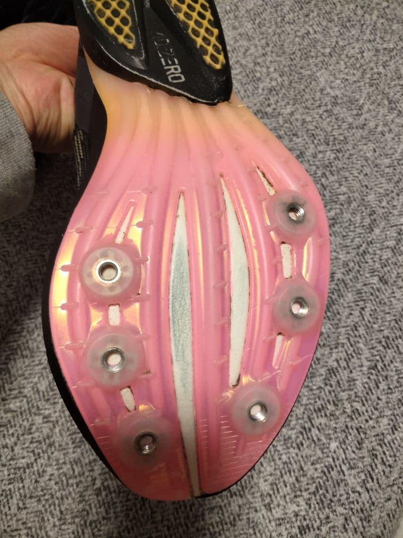 ADIZERO アバンチ　 スパイクシューズ ブラック/ホワイト 26.0cm