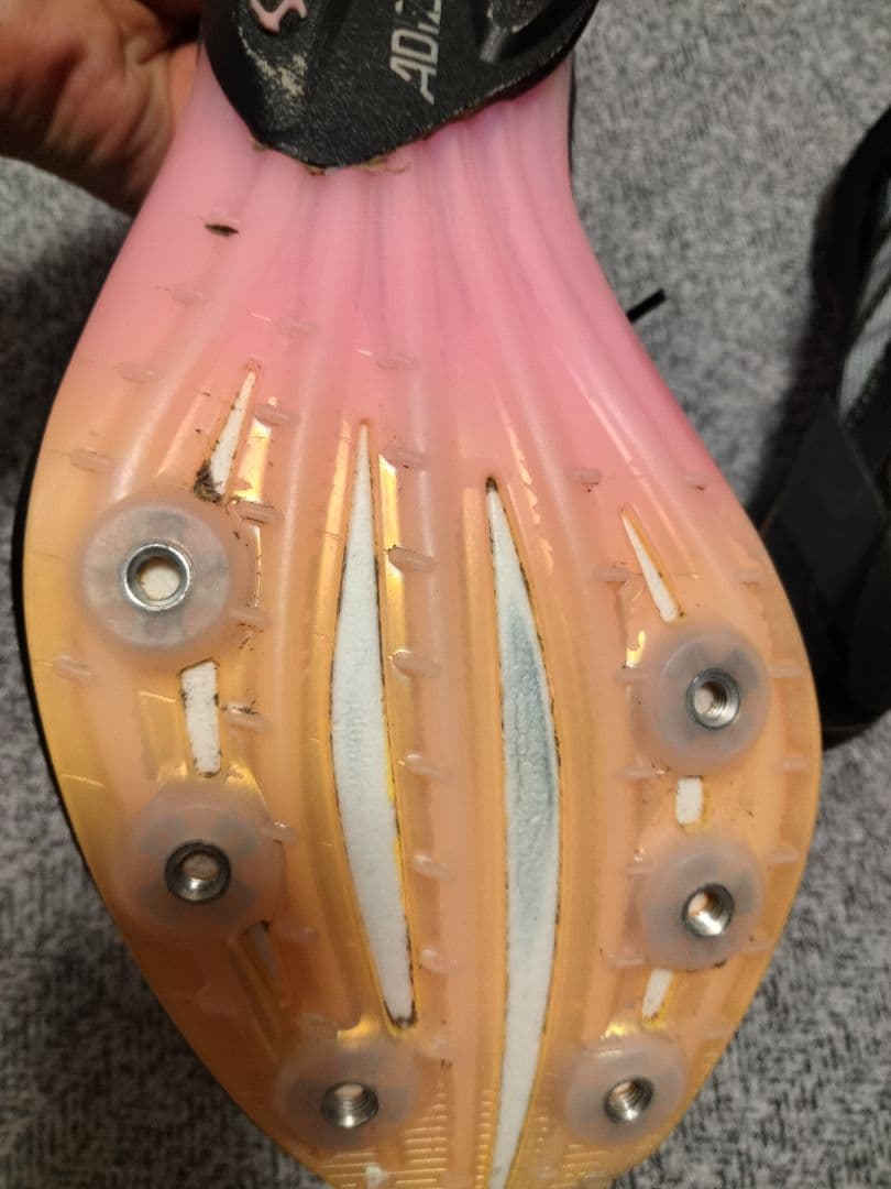 ADIZERO アバンチ　 スパイクシューズ ブラック/ホワイト 26.0cm