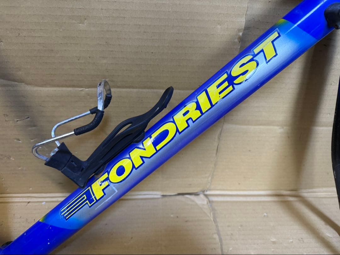 FONDRIEST フォンドリエスト　ロードバイクアルミフレーム　イタリア製