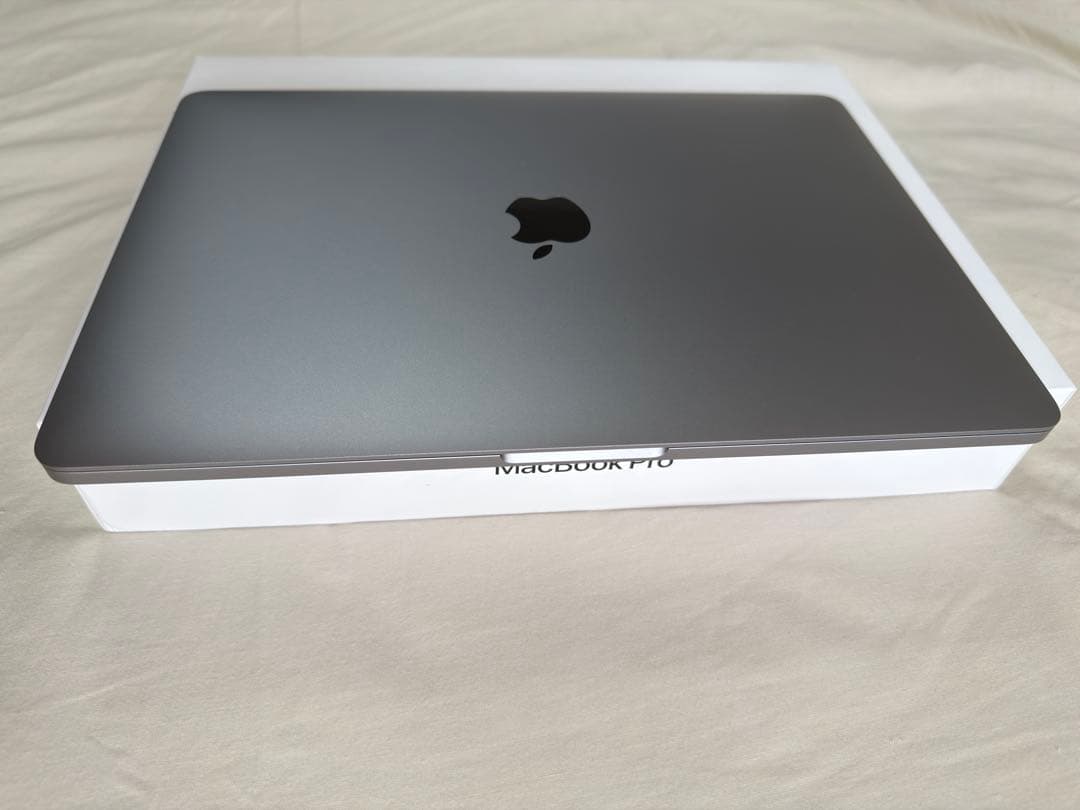 美品/MacBook Pro/2020/13.3インチ/512GB/16GB