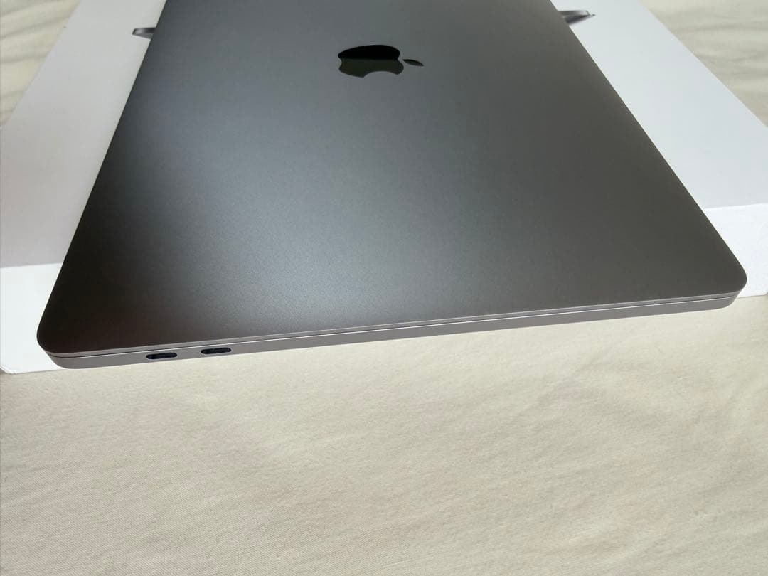 美品/MacBook Pro/2020/13.3インチ/512GB/16GB