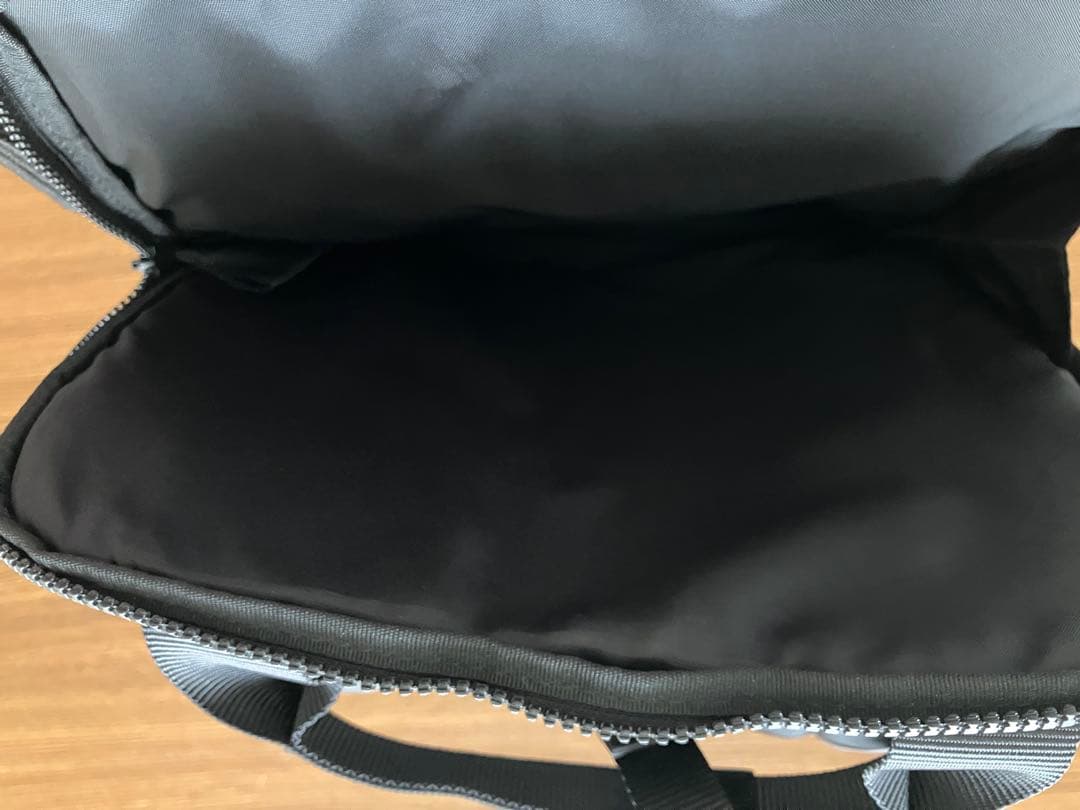 アニエスベー　リュック　バッグパックQAT 01-03 ユニセックス