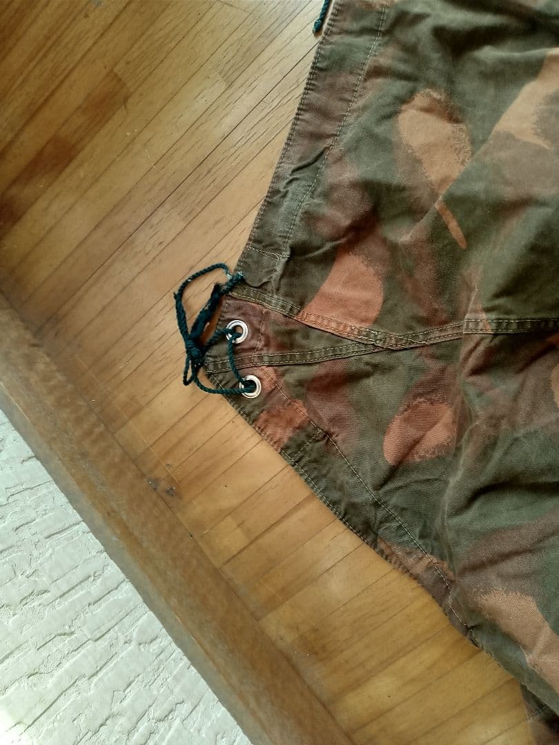 ハンガリー軍幕　ポンチョテント　ペグポール付き