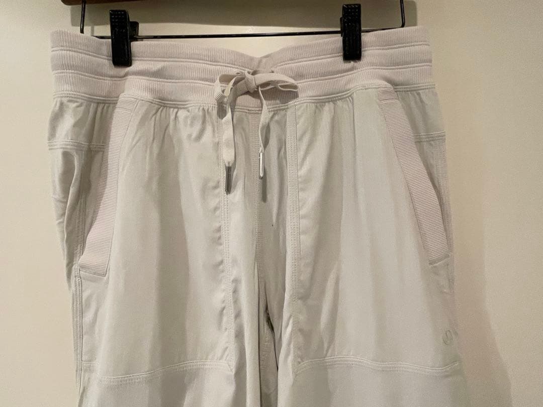 ルルレモン Dance Studioカーゴパンツ Asia Fit M