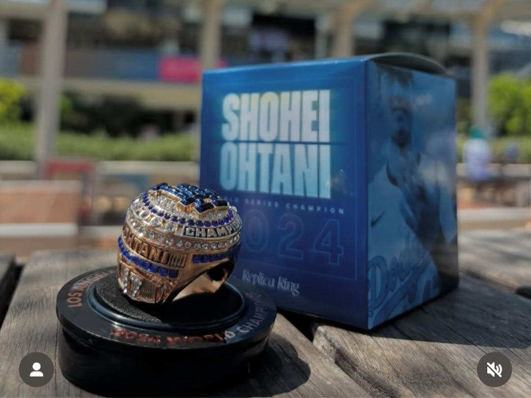 大谷翔平　リング　ワールドチャンピオン　ドジャース　来場者限定　冊子付