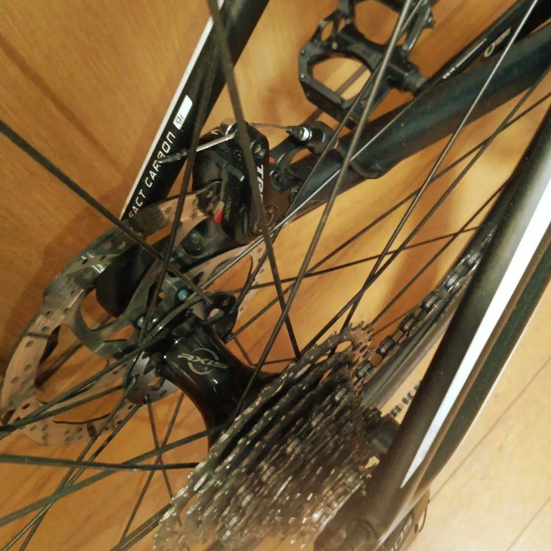 スペシャライズドルーベ specialized roubaix