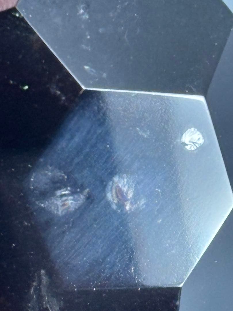 《スモーキーシトリン＊32面体（フラーレン形状）虹入り》