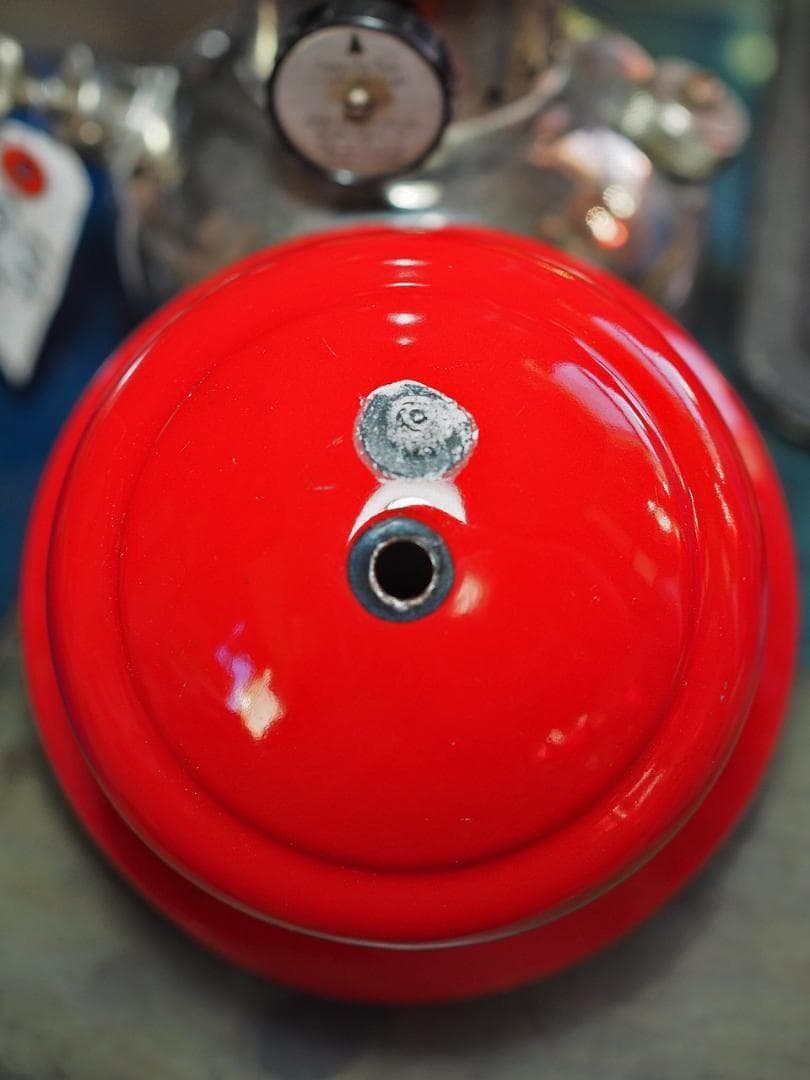 メッキタンクの赤ランタン 1951年2月 カナダコールマン 200 r20