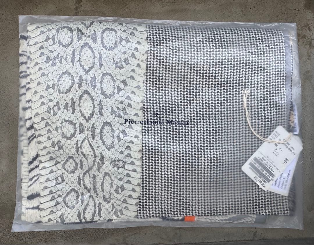 新品Pierre-Louis Masciaピエールルイマシア シルクストール