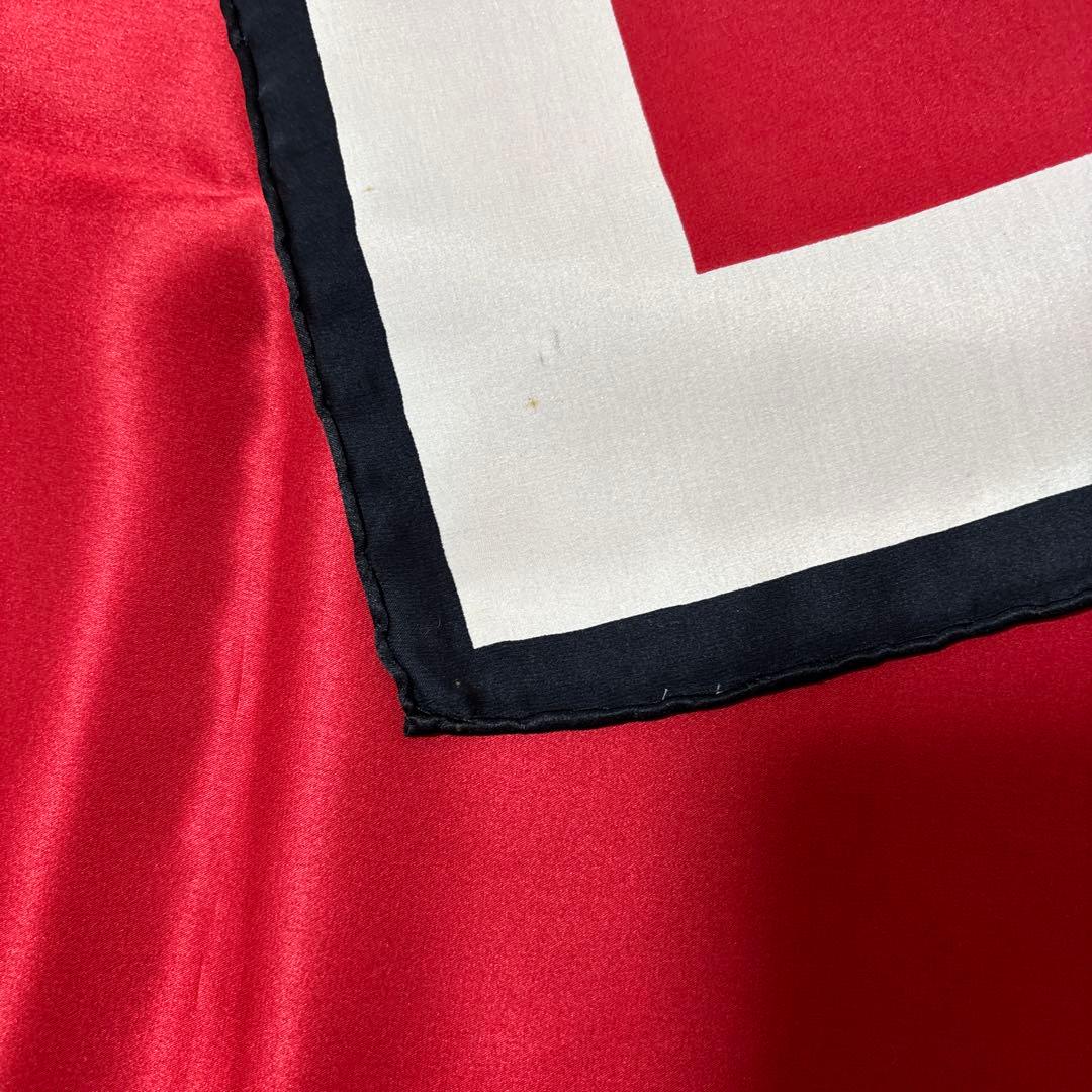 CHANEL リボンデザイン レッドスカーフ