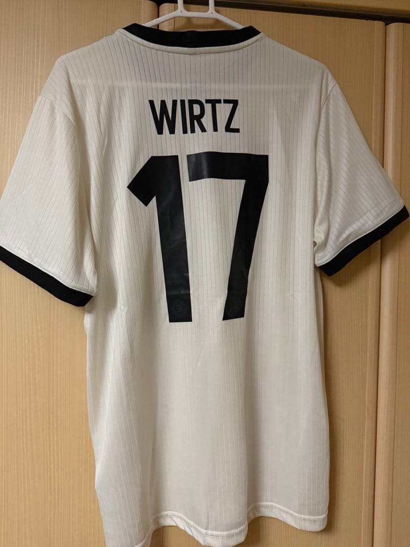 ドイツ代表　フロリアン・ヴィルツ選手　2025ユニフォーム