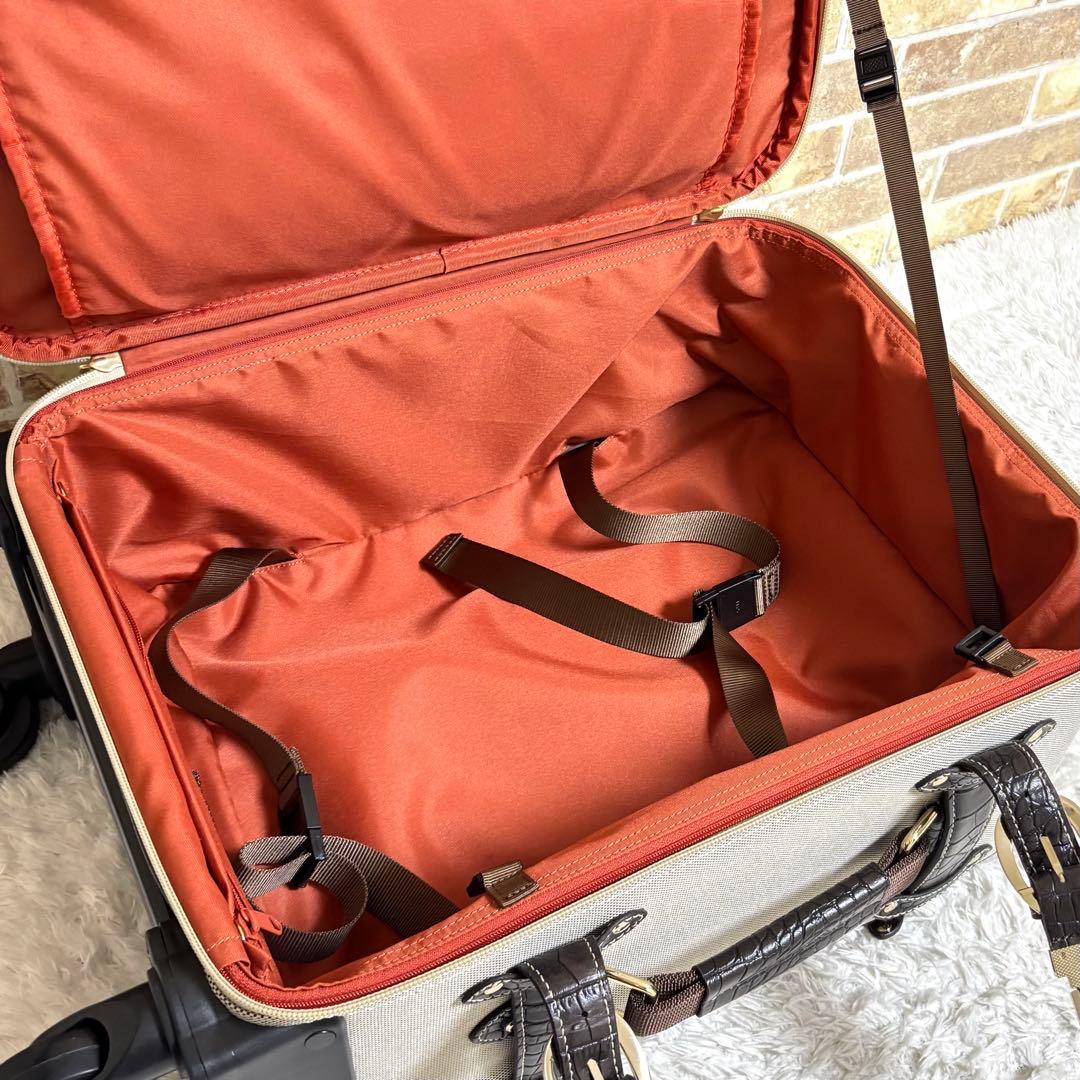 【新品同様】 スワニー トランクキャリー キャリーケース スーツケース ４輪