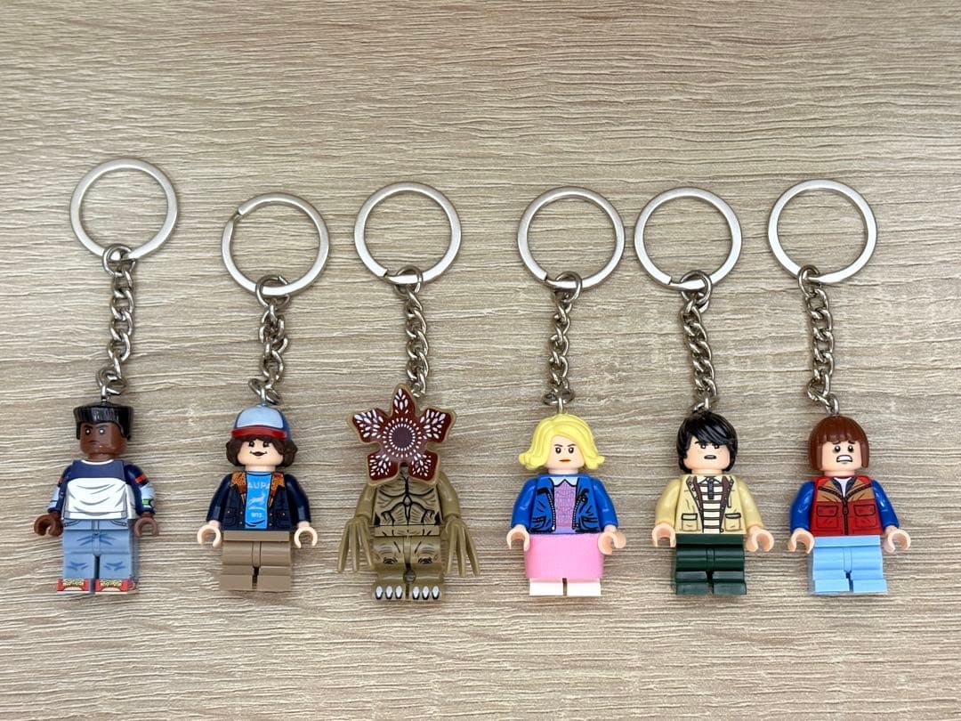 ストレンジャーシングス 未知の世界 ミニフィグ キーホルダー 6体
