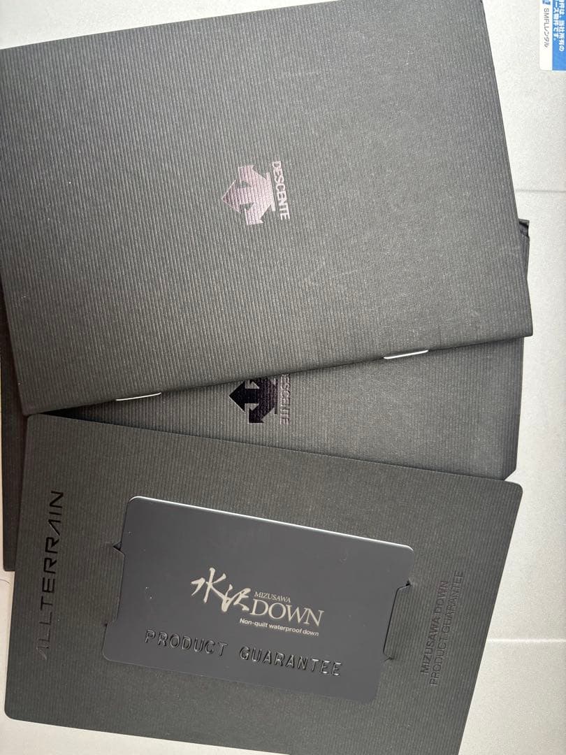 デサントオルテライン　 水沢ダウン　ギャランティカードあり