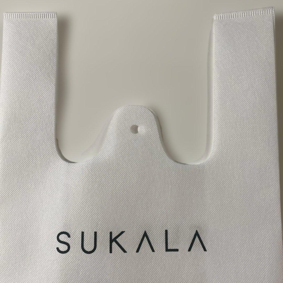 SUKALA ロゴ入り不織布ショッパーエコバッグスカーラホットヨガLAVA