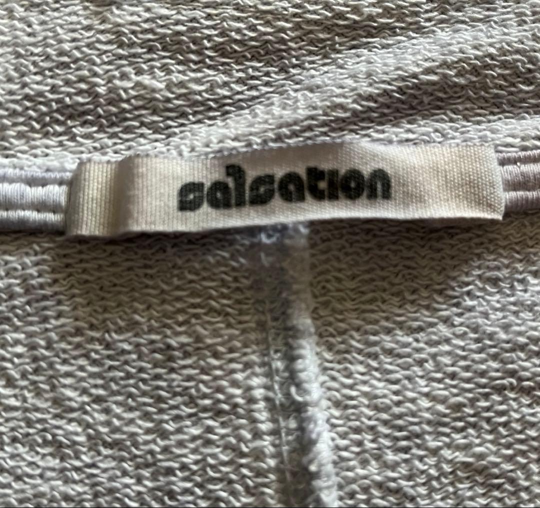 サルセーションウェア　パーカー