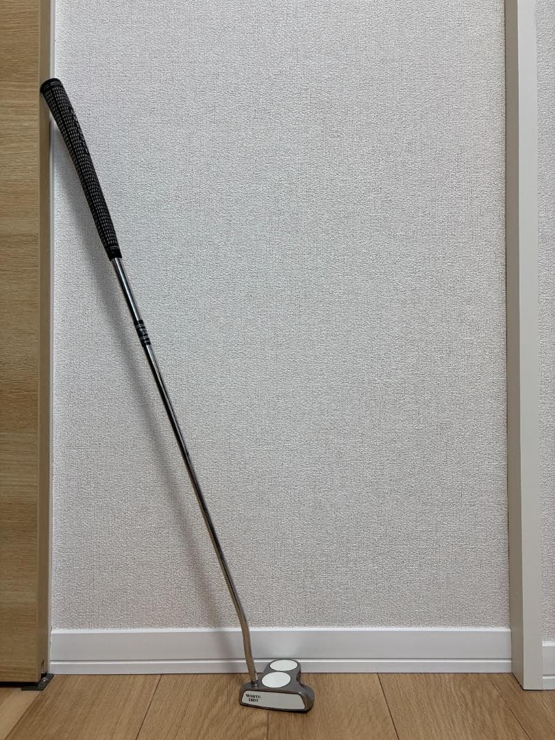 【左利き】 オデッセイ ホワイトホット 2ボール 34インチ レフティ