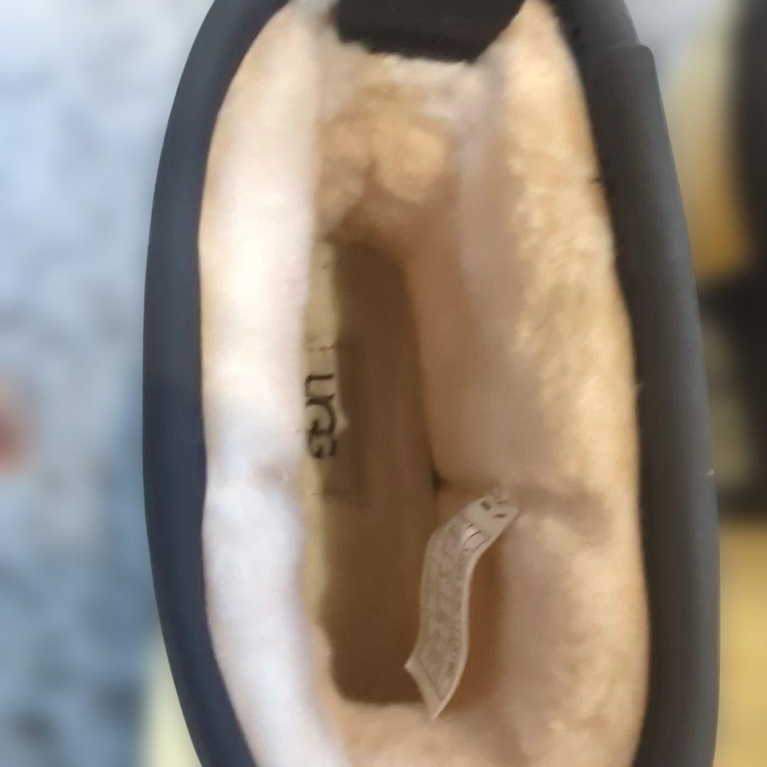 未使用　UGG 22cm　レインブーツ　スノーブーツ