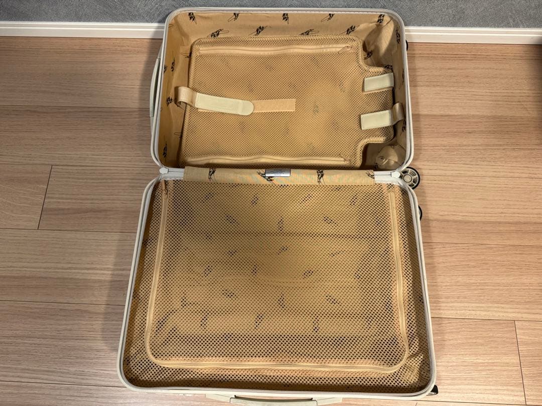 【値下交渉可能】RIMOWA ユナイテッドアローズ別注 ECRU 32L