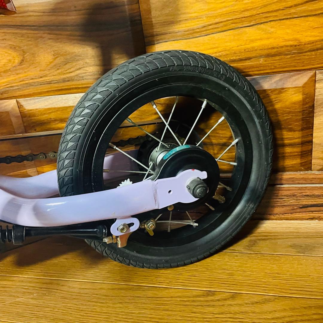 超美品 へんしんバイク2 パープル 12インチ バランスバイク 女の子 自転車