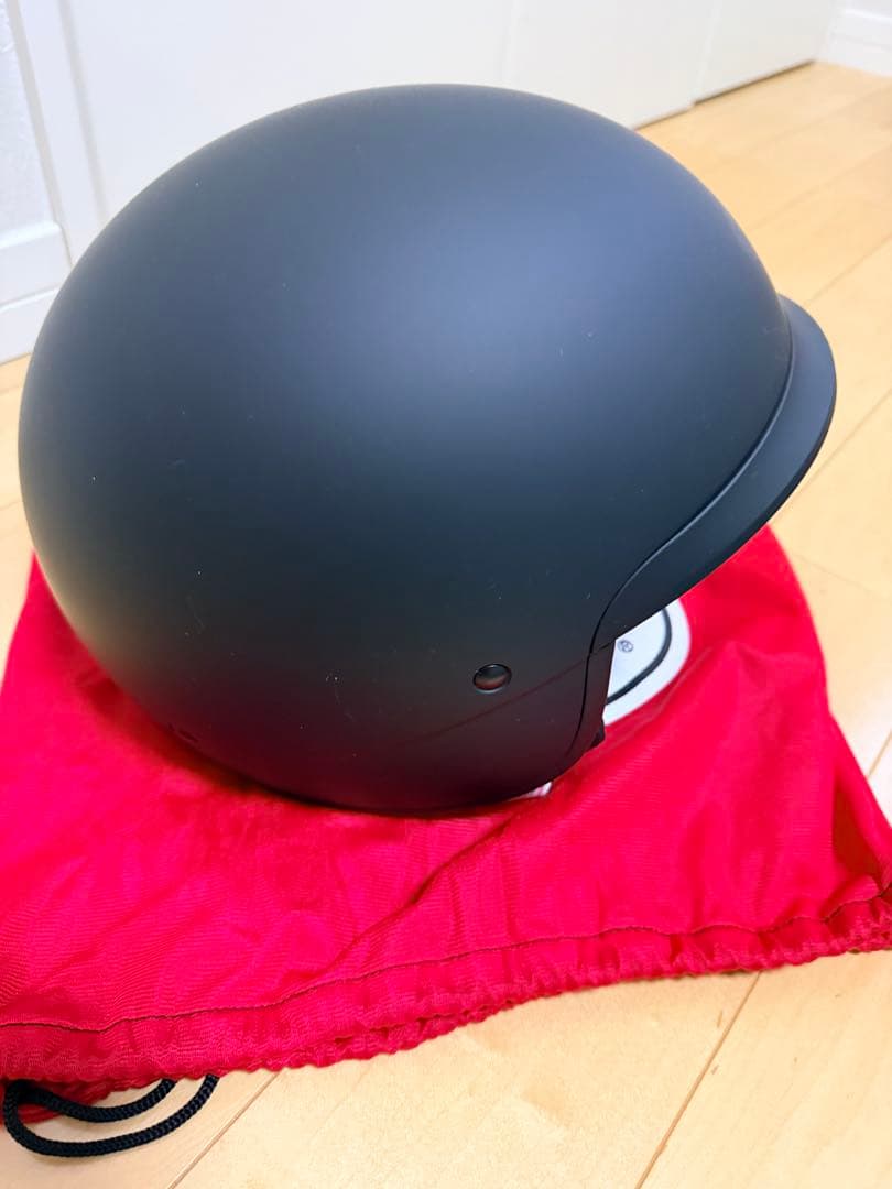 未使用　BELL スポーツ用ヘルメット　Lサイズ