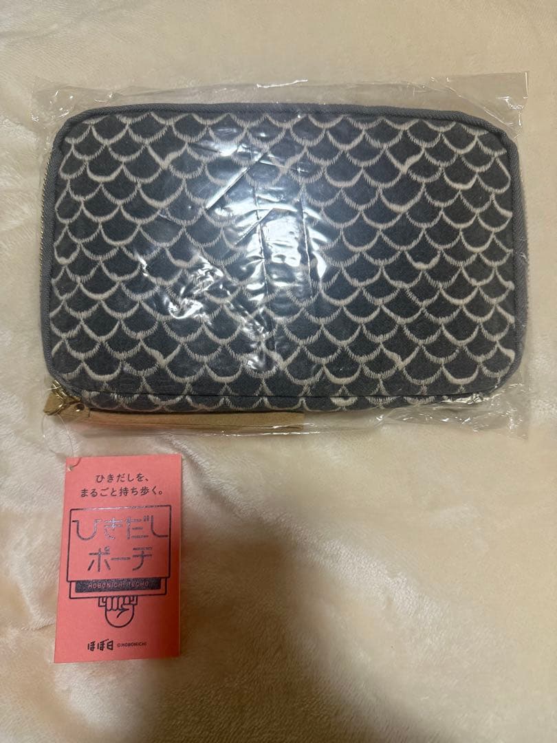 新品 minä perhonen ミナ ペルホネン ひきだしポーチ姉 - メルカリ