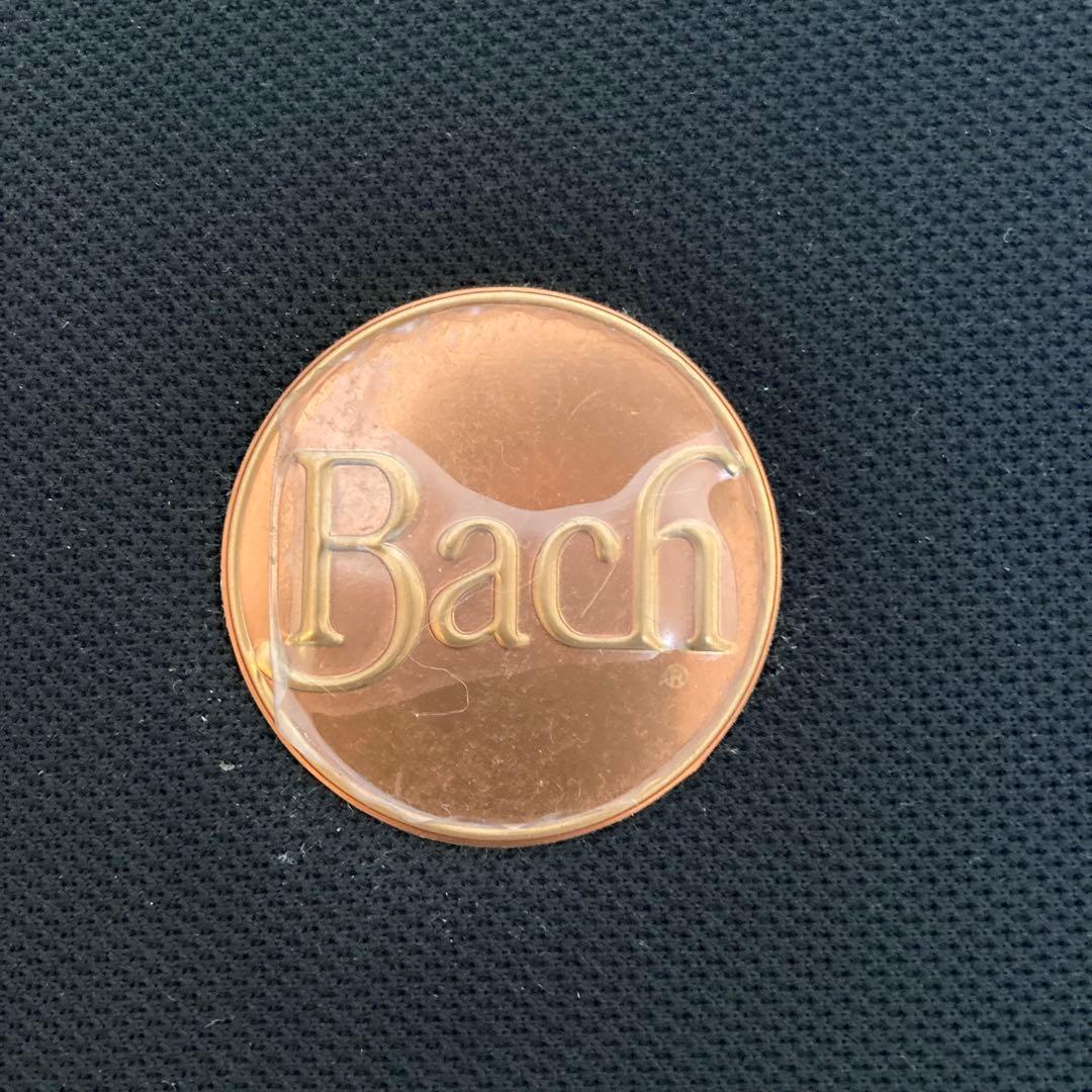 Bach 純正軽量トロンボーンケース(ストラップ、鍵付)