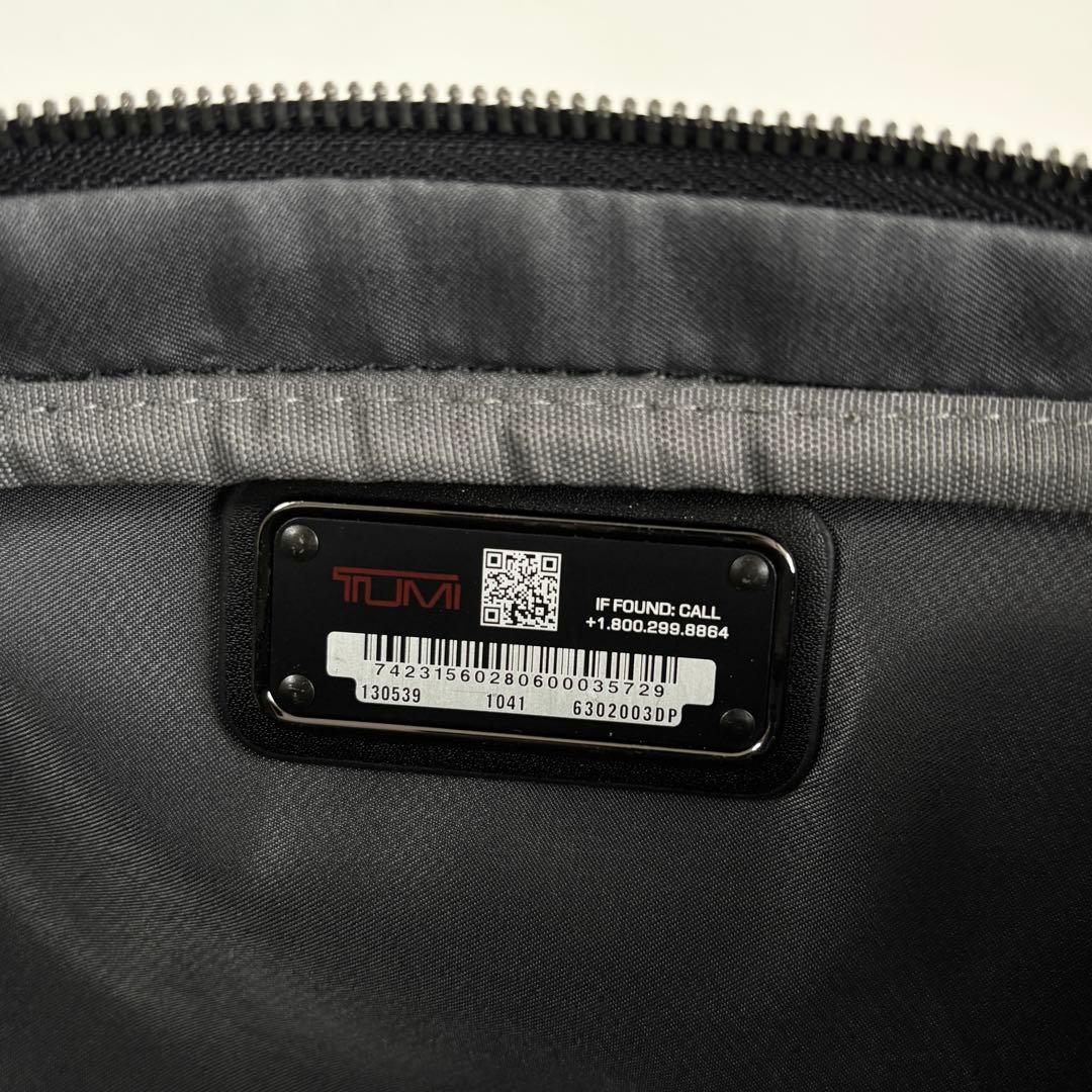 未使用 TUMI ダンテ ユーティリティ ポーチ ボディバッグ レザー ブラック