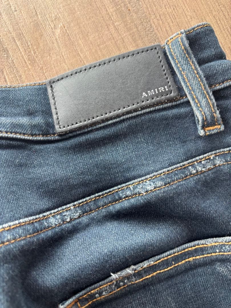 AMIRIダメージ加工デニム28インチ
