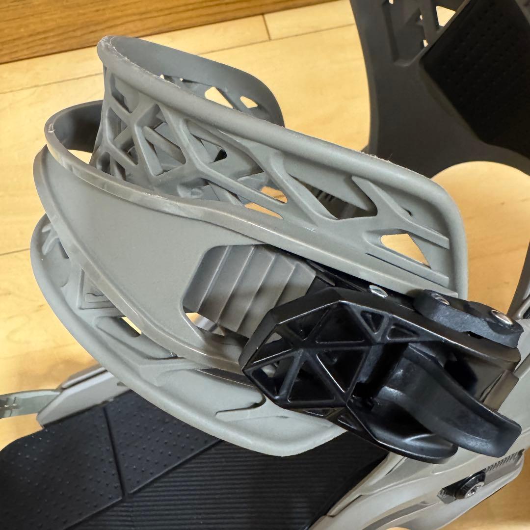 美品SALOMON HIGHLANDER サロモンハイランダーLサイズ21-22