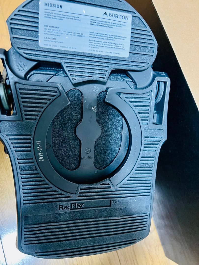 Burton mission メンズMサイズ ブラック　Re:Flex