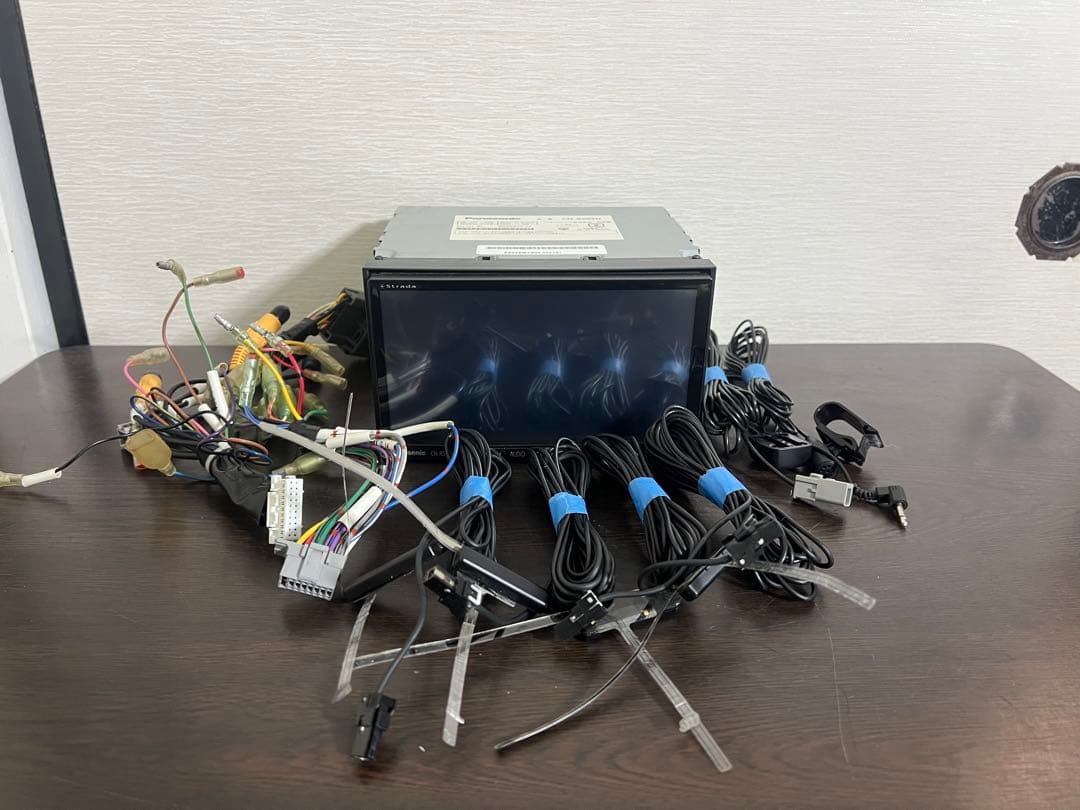 パナソニック カーナビ CN-RS02D 地図データ2015年式 動作確認済！